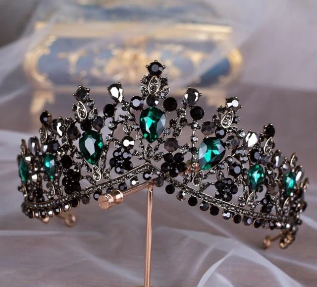 Quinceanera Party Tiara Crystal  Rhinestone Pageant Crown Accessory - Image 3